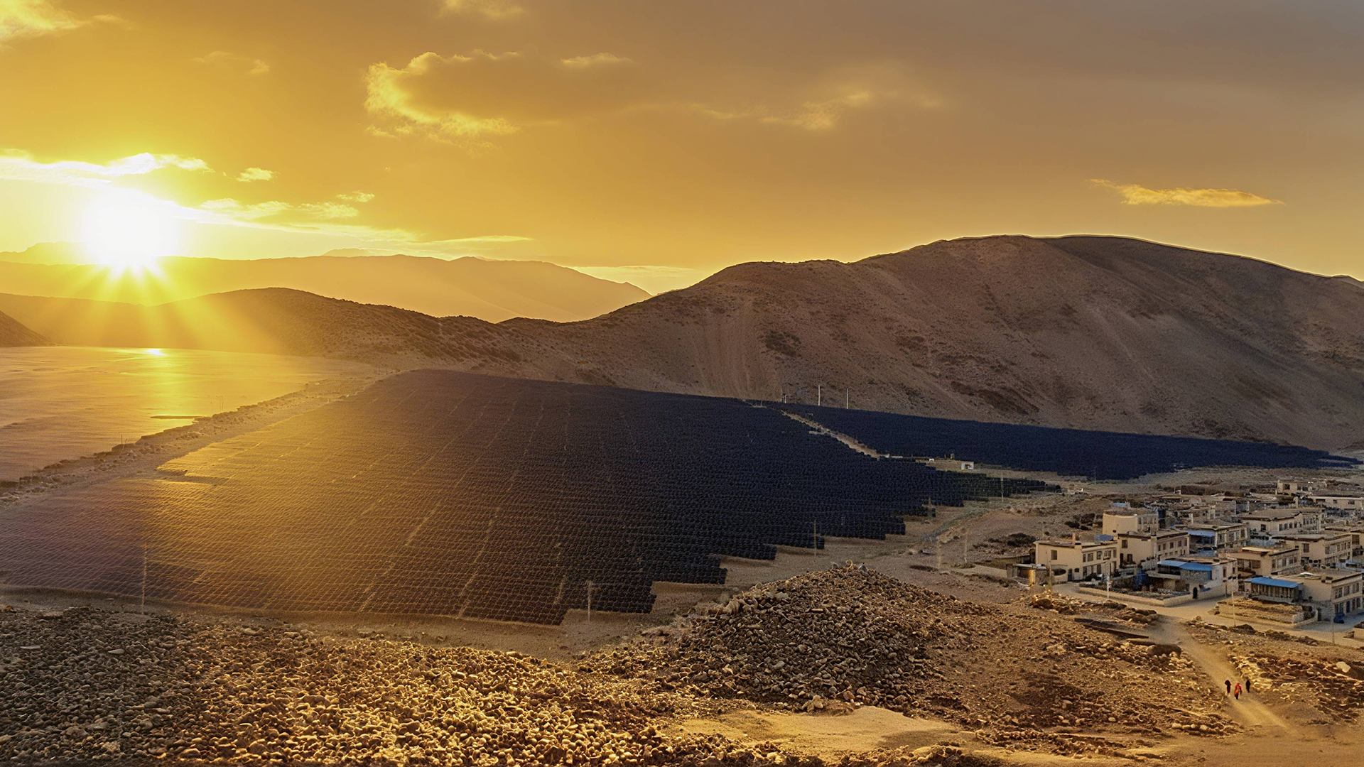 智维攻坚，点亮雪域之光